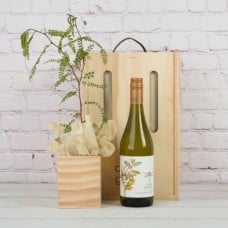Living Tree & Wine Gift quantity