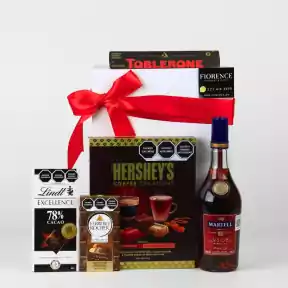 Delicious French Cognac Accompanied by Chocolates - Corporate Gift Delicious French Cognac Accompanied by Chocolates - Corporate Gift