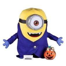 Minion Plush in Dracula Costume