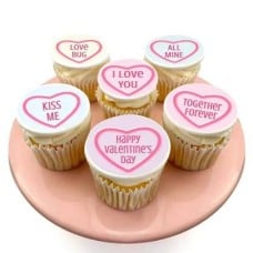 6 Love Heart Cupcakes
