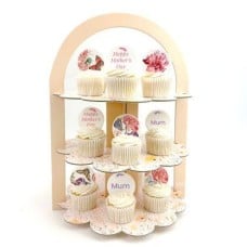 12 Watering Can Cupcakes