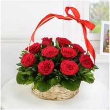 12 Roses In A Basket