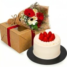 Japanese Strawberry Shortcake and Flowers