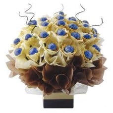 Godiva Dome Treats - Chocolate Bouquet (Godiva Dome Treats - 15 Godiva - Chocolate Bouquet)