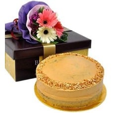 Banana Nutty Buttercream Delight â€“ Cake