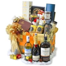 Lapes Christmas Gift Basket