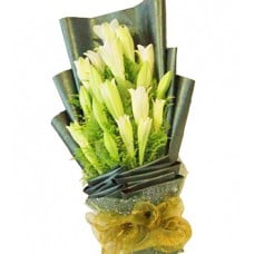 Rising Madonna - 15 stalks Lily Flower Bouquet