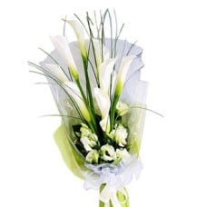 Premium Lofty Calla - 10 Calla Lily, Eustomas Flower Bouquet