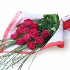 12 Barrel Roses