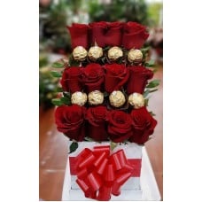 Caja Escalera de Rosas y Ferrero