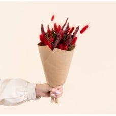Small bouquet of dried flowers
