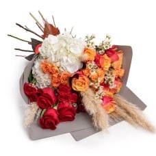 Autumn Fantasy bouquet of roses and hydrangeas (Standard)