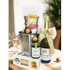 A Sparkling Wine Celebration