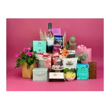 Mothers Day Flowers & Wine Gift Hamper