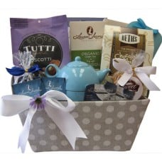 Tea & Biscuits Gift Basket