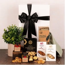 Gourmet Nibbles Hamper