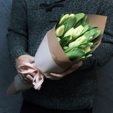 15 white tulips (Usual)