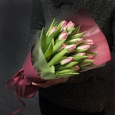 15 pink tulips (Usual)