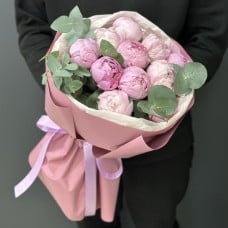 Bouquet of 11 Dutch peonies with eucalyptus (Usual)