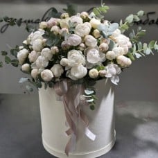 101 white peonies in a box