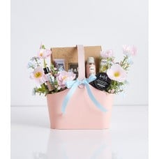 Mother's Day Spa & Flowers Gift