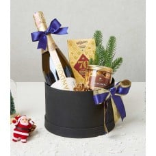Tasty Festive Wine & Treats Gift Box