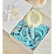 Scarf Garland For Mother's Day Gift