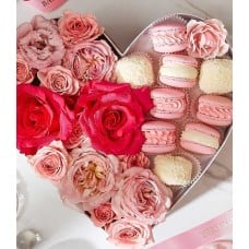 Elegant Heart Floral & Macaron Gift Box