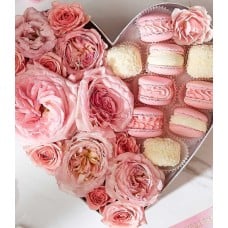 Heart-Shaped Macaron & Floral Delight