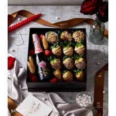 Sophisticated Wine & Strawberry Gift Box