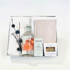 Vodka & Pamper Gift Box