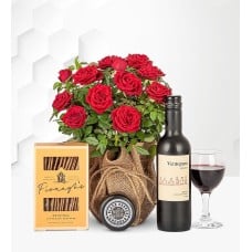 Rose & Rioja Gift
