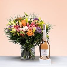 Salmon & Pink Bouquet & Rose Wine