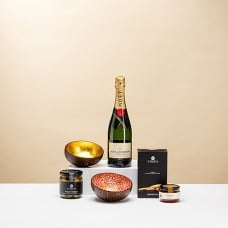 Moet & Chandon Champagne & Apero Gift Set P'Tit Pot Red