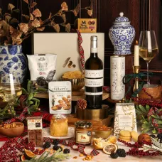 Let it Snow Christmas Hamper