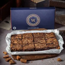 Letterbox Biscoff & Chocolate Brownies