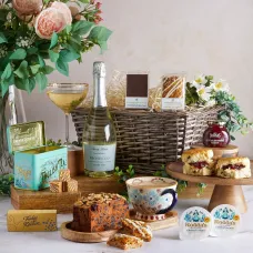 Luxury Afternoon Tea with Prosecco Hamper