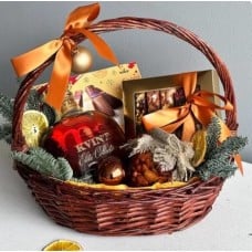 New Year's Basket with Cognac