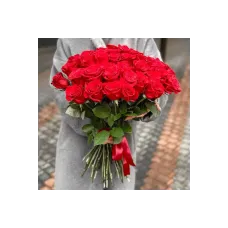 51 Red Roses 50-60 cm