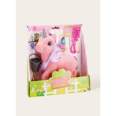 Play Horse With Comb and Hair Clips