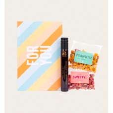 Letterbox drinks package Wine and Peanut