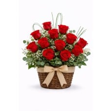 Basket with 12 Roses – You choose the color