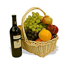 #05 Fruit and Wine Basket