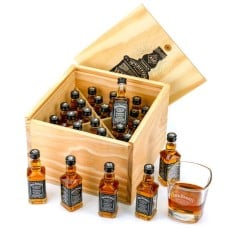 Jack Daniel's Advent Calendar - 24 sample bottles