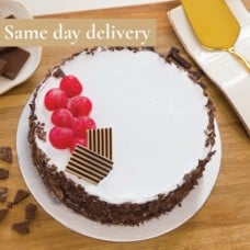 Signature Blackforest Cake (6 inches)