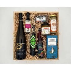 Large Kai Māori Gift Box Riesling