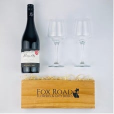 Roaring Meg Pinot Noir and Glasses Gift Box