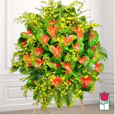 Beretania's Kaimana Tropical Wreath (Standard)