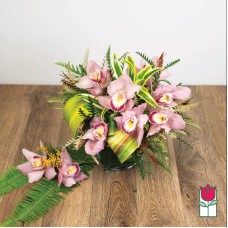 Beretania's Sandys Tropical Bouquet (Standard)