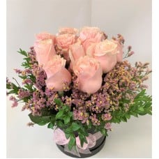 12 Pink Roses In Hat Box